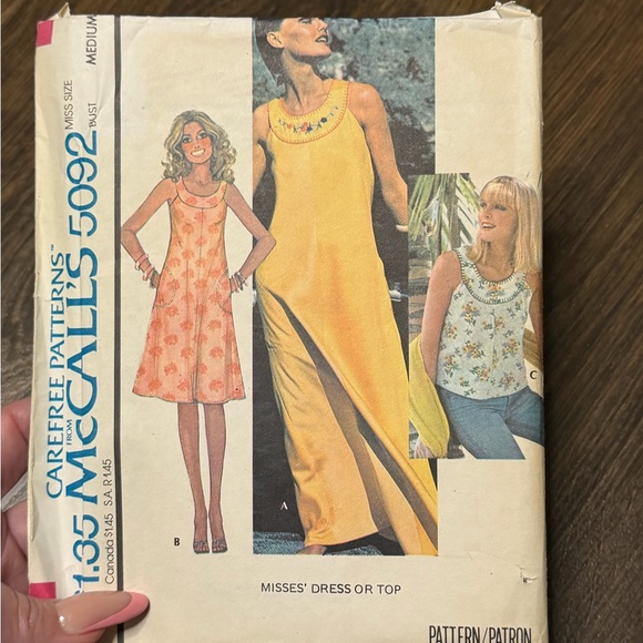 Vintage Lounging Pajamas and dress patterns 1970’s - Picture 5 of 7